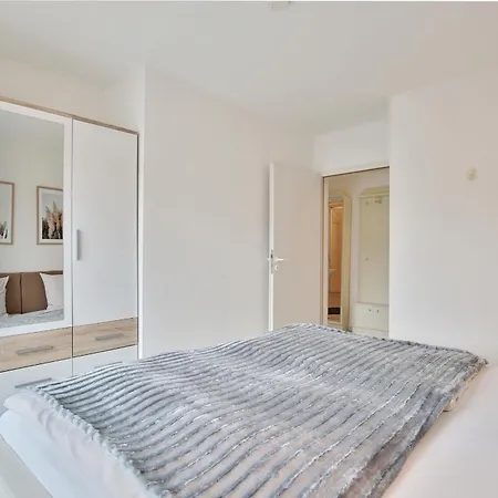 Apartment Gorch-fock-strasse 16 Gorch-fock-str 16 4 *