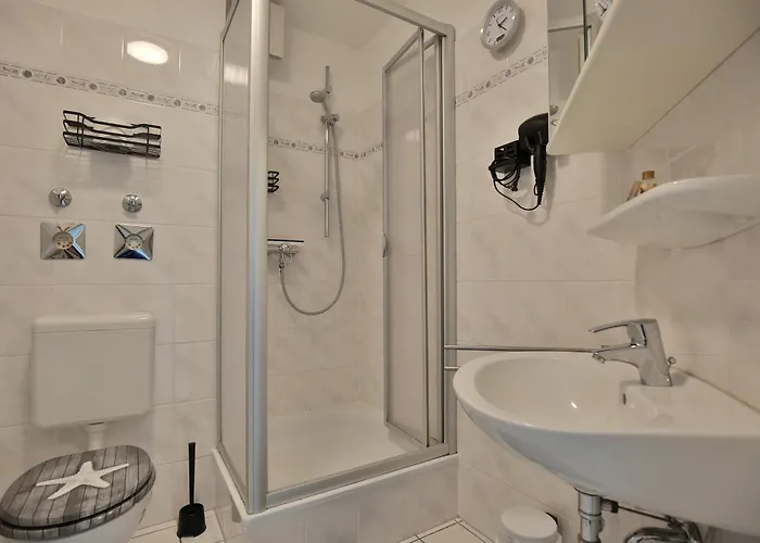 Gorch-fock-strasse 16 Gorch-fock-str 16 4 * Timmendorfer Strand